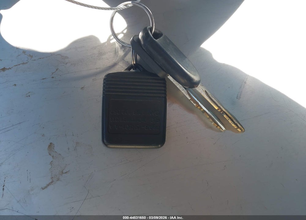 2007 FORD FOCUS S/SE/SES VIN: 1FAFP34N47W285795