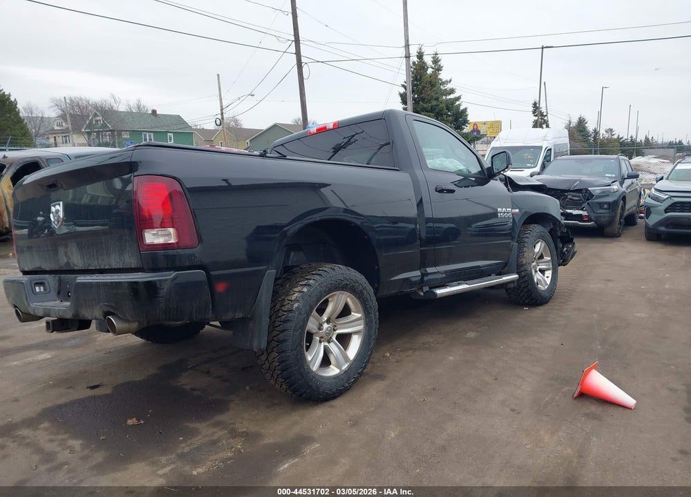 2015 RAM 1500 SPORT VIN: 3C6JR7CT3FG572586