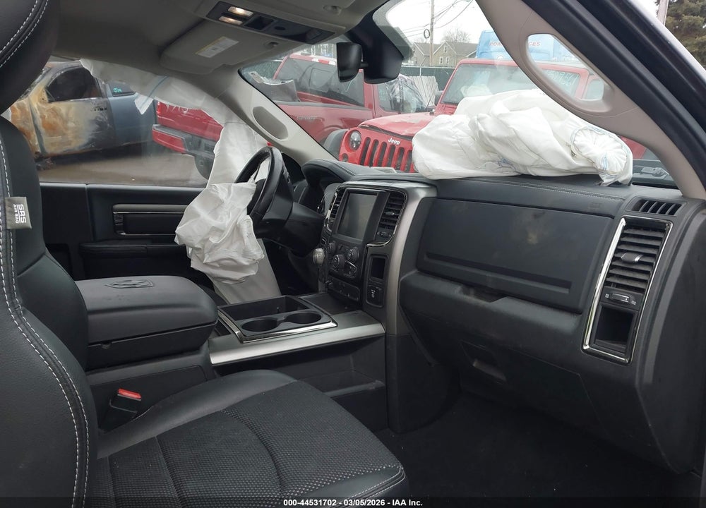 2015 RAM 1500 SPORT VIN: 3C6JR7CT3FG572586