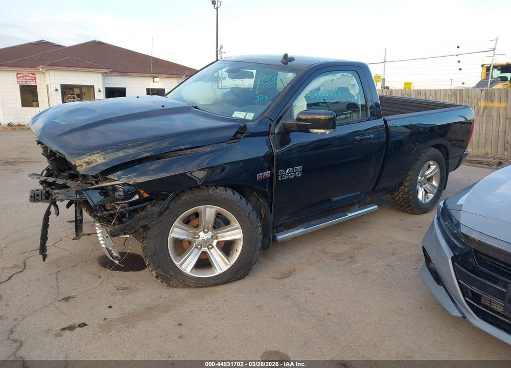 2015 RAM 1500 SPORT VIN: 3C6JR7CT3FG572586