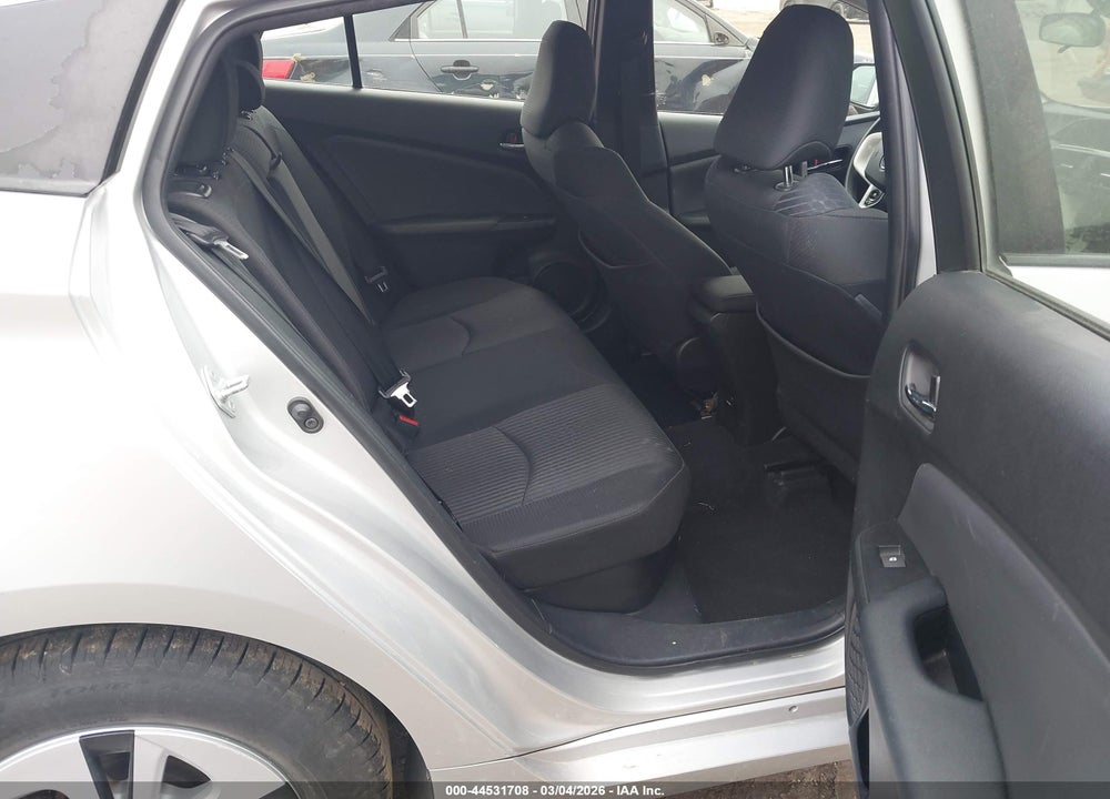2017 TOYOTA PRIUS TWO VIN: JTDKBRFUXH3575136