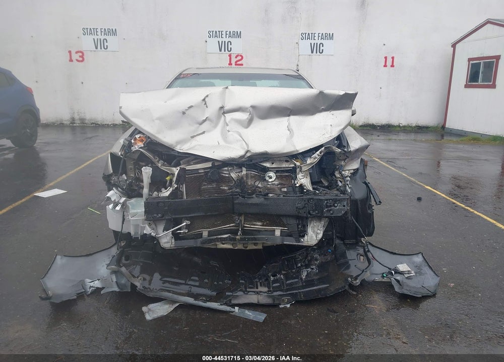 2014 TOYOTA CAMRY XLE VIN: 4T4BF1FK9ER425644