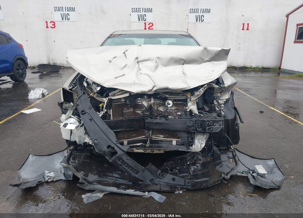 2014 TOYOTA CAMRY XLE VIN: 4T4BF1FK9ER425644