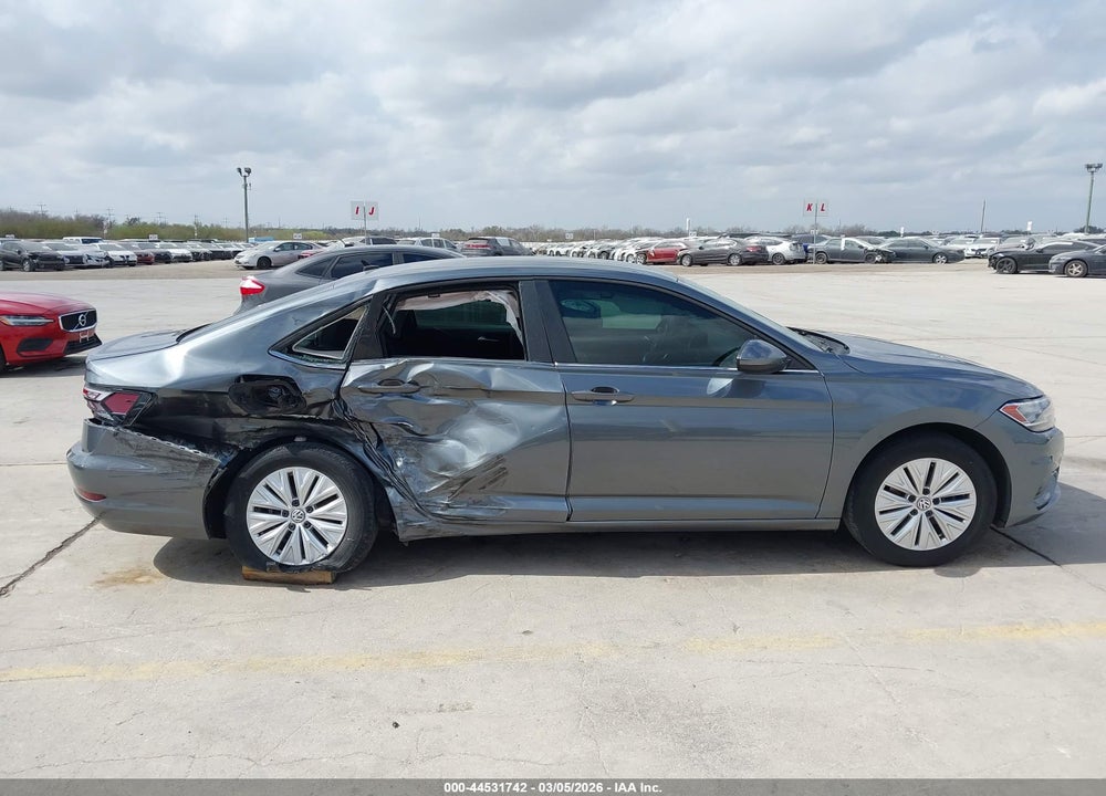 2019 VOLKSWAGEN JETTA 1.4T R-LINE/1.4T S/1.4T SE VIN: 3VWC57BU2KM182871