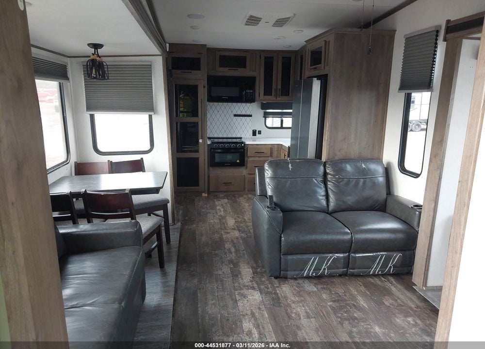 2022 FOREST RIVER OTHER VIN: 5ZT3SR2B7N6109570