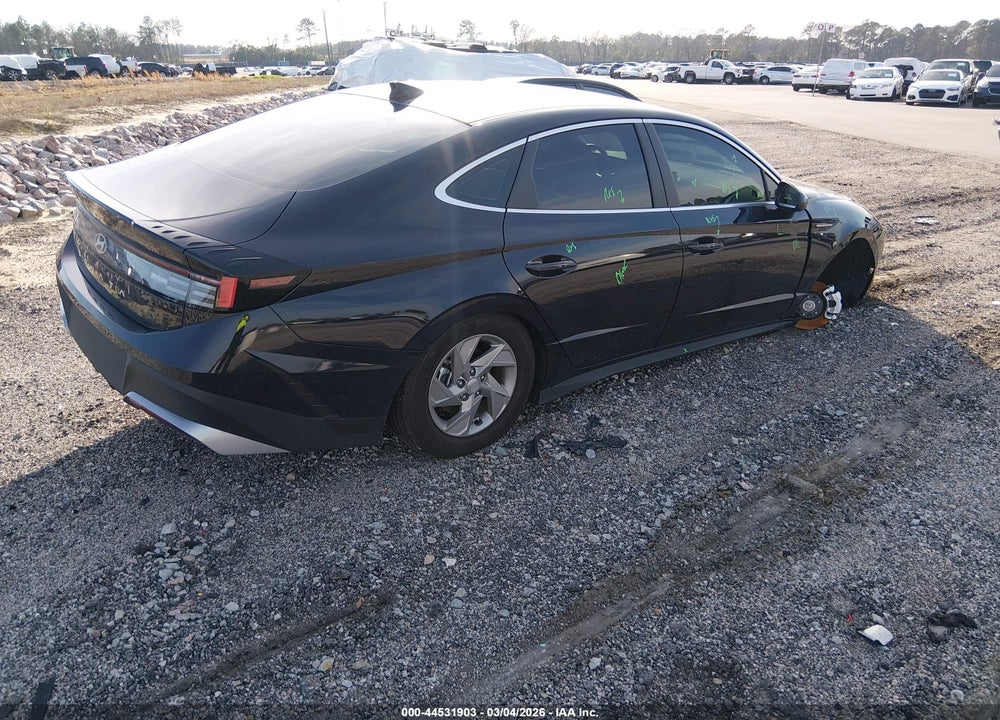 2026 HYUNDAI SONATA SE VIN: KMHL24JA8TA539577