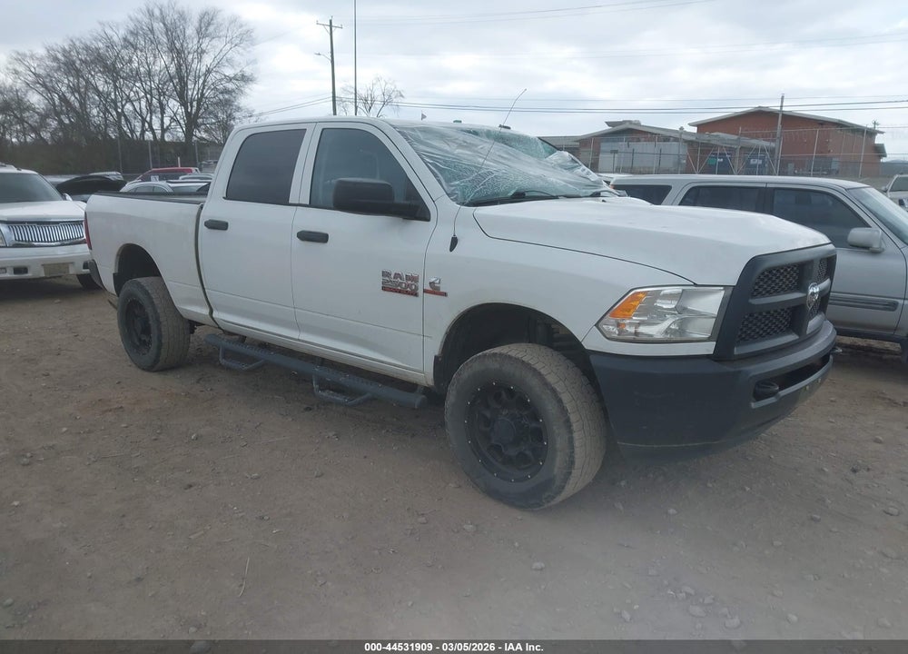 2014 RAM 2500 TRADESMAN VIN: 3C6UR5CL5EG235109