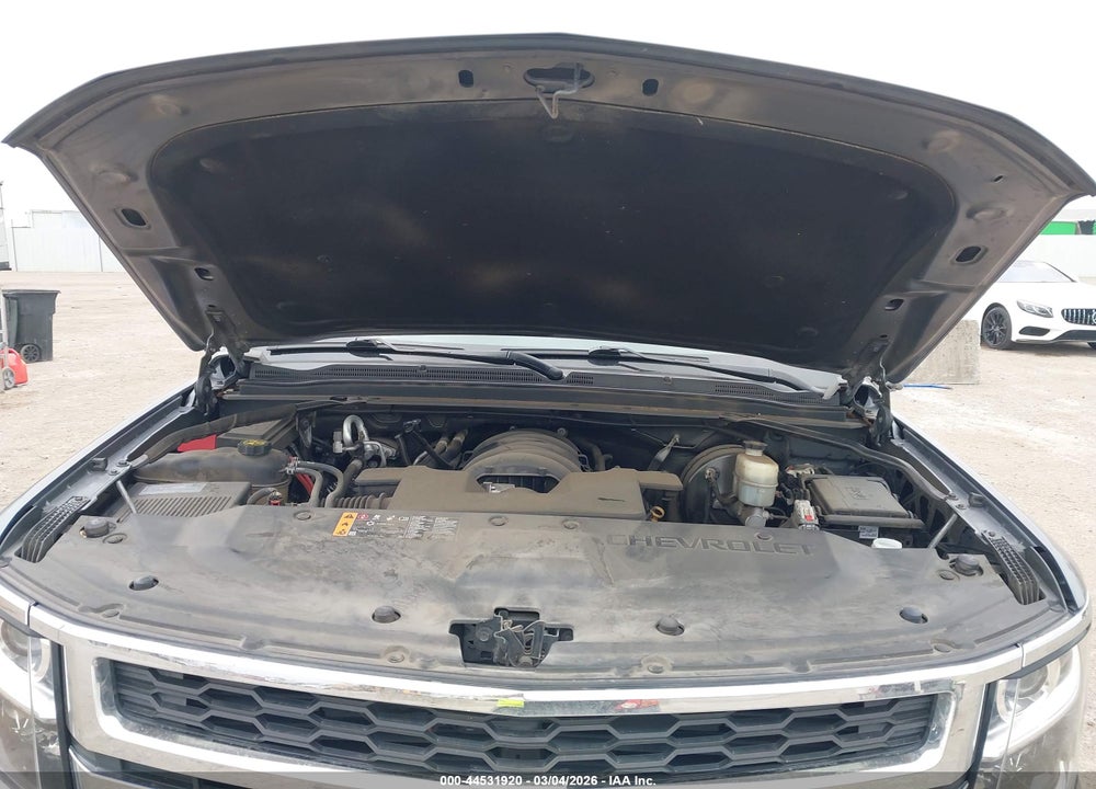 2019 CHEVROLET SUBURBAN LT VIN: 1GNSCHKC6KR401256