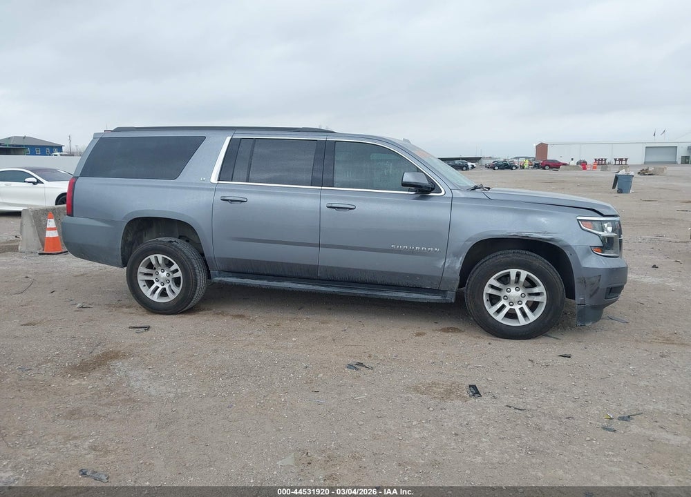 2019 CHEVROLET SUBURBAN LT VIN: 1GNSCHKC6KR401256