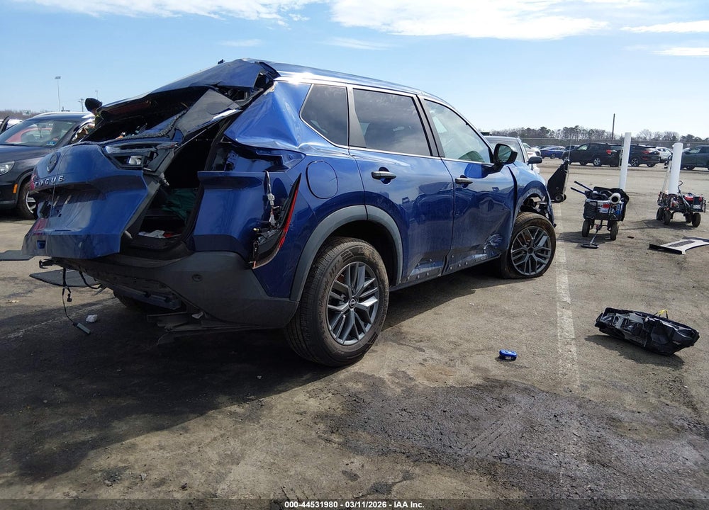 2023 NISSAN ROGUE S FWD VIN: 5N1BT3AA3PC816214