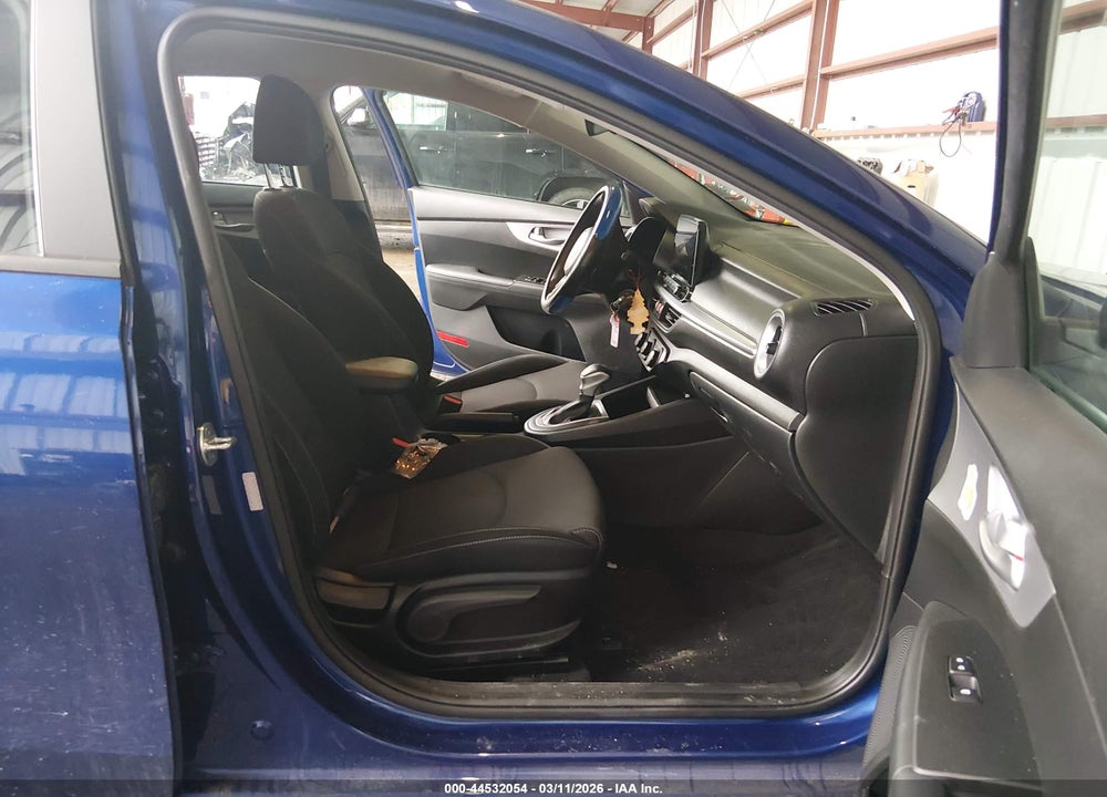 2023 KIA FORTE LXS VIN: 3KPF24ADXPE555424