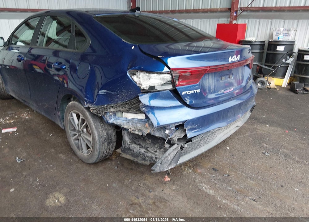 2023 KIA FORTE LXS VIN: 3KPF24ADXPE555424
