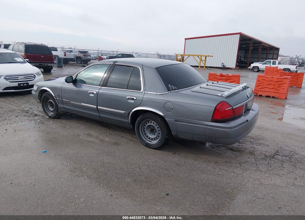 1998 MERCURY GRAND MARQUIS VIN: 2MEFM74W0WX602105