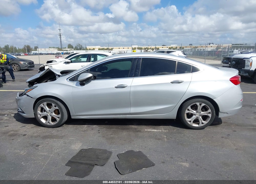 2018 CHEVROLET CRUZE VIN: 1G1BF5SM9J7103486