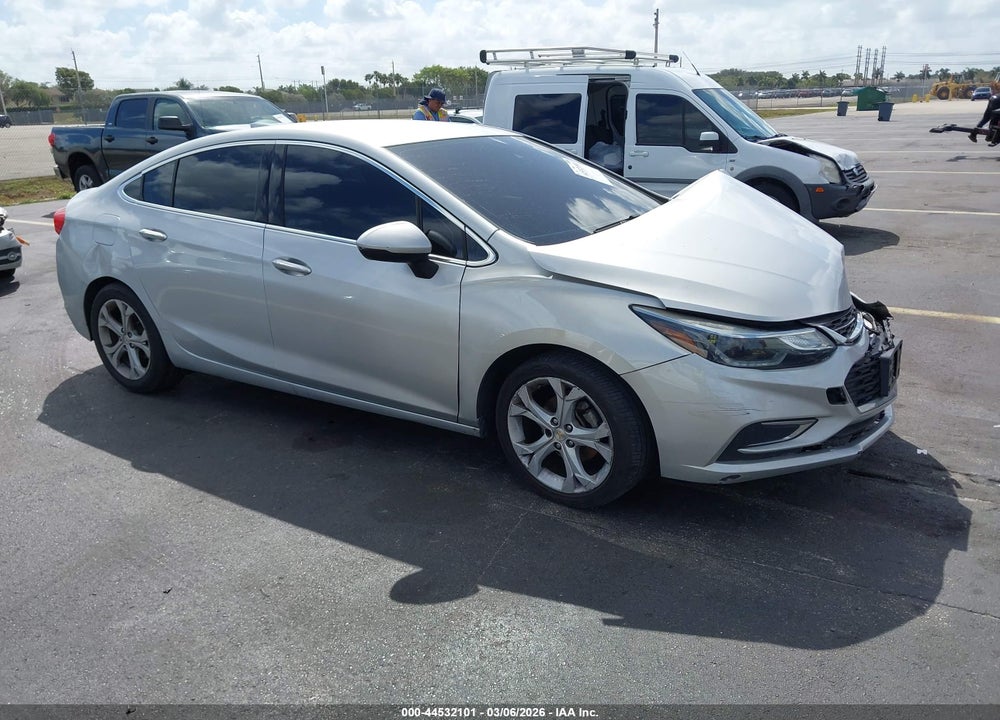 2018 CHEVROLET CRUZE VIN: 1G1BF5SM9J7103486