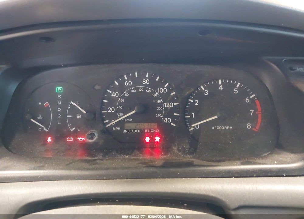 2001 TOYOTA CAMRY LE VIN: 4T1BG22K51U120302