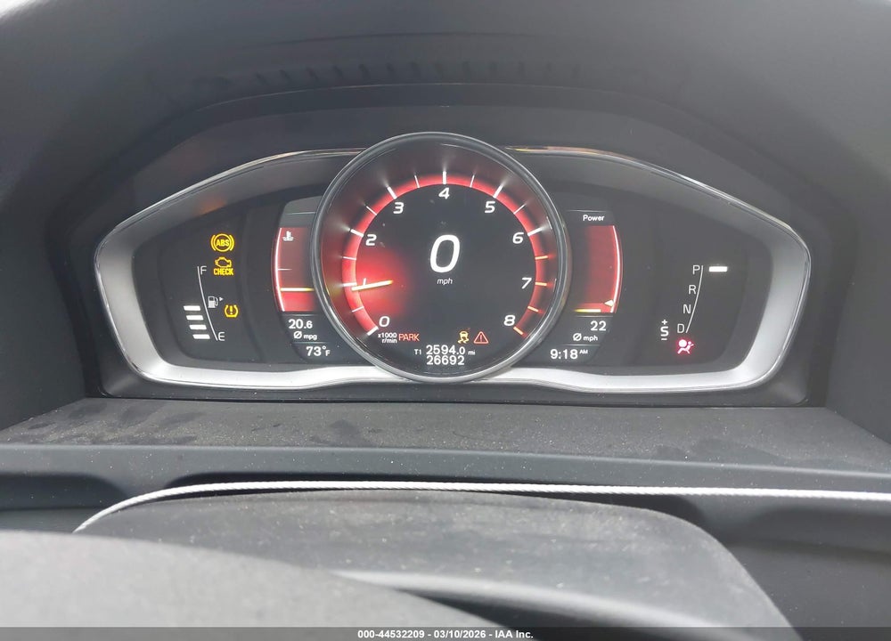 2018 VOLVO S60 T5 DYNAMIC VIN: YV140MTL3J2460848