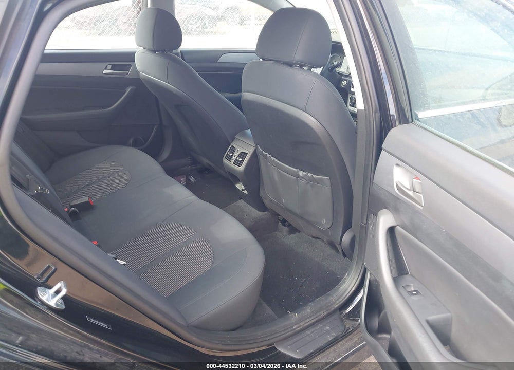 2019 HYUNDAI SONATA SEL VIN: 5NPE34AFXKH817568