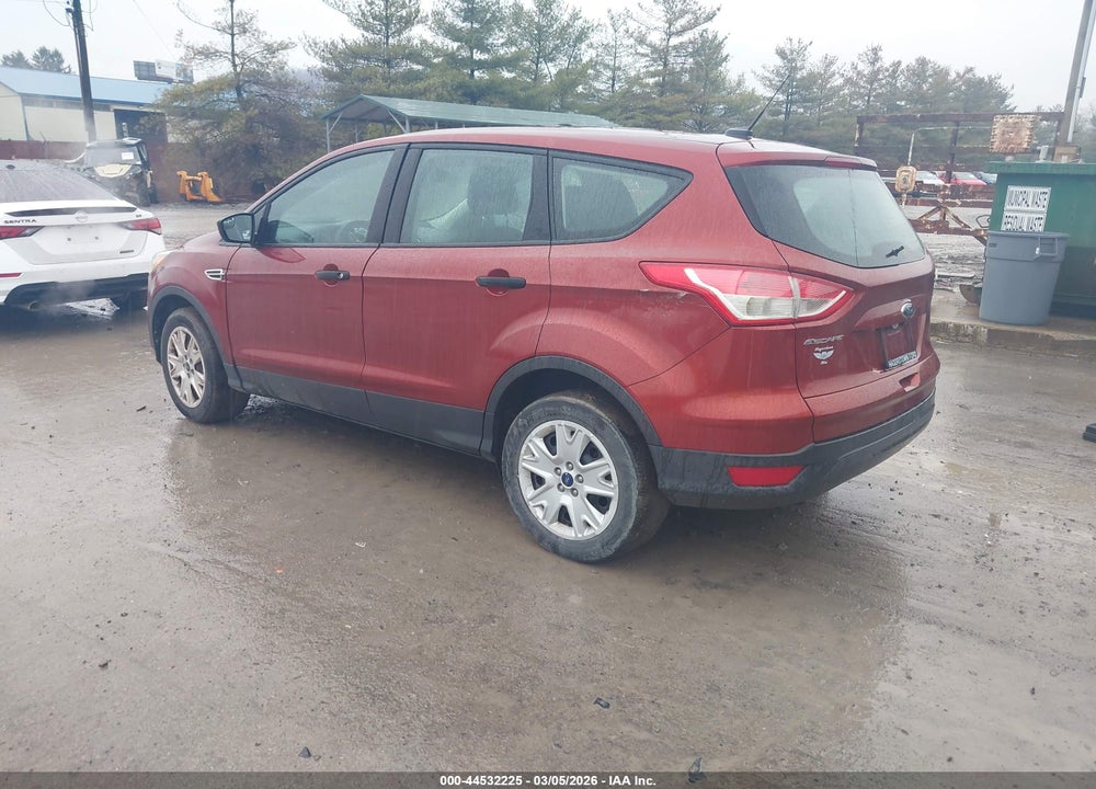 2016 FORD ESCAPE S VIN: 1FMCU0F7XGUC74679