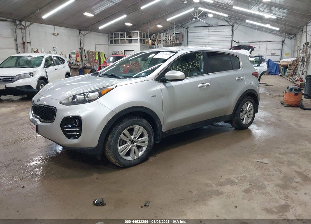2019 KIA SPORTAGE LX VIN: KNDPMCAC9K7562891