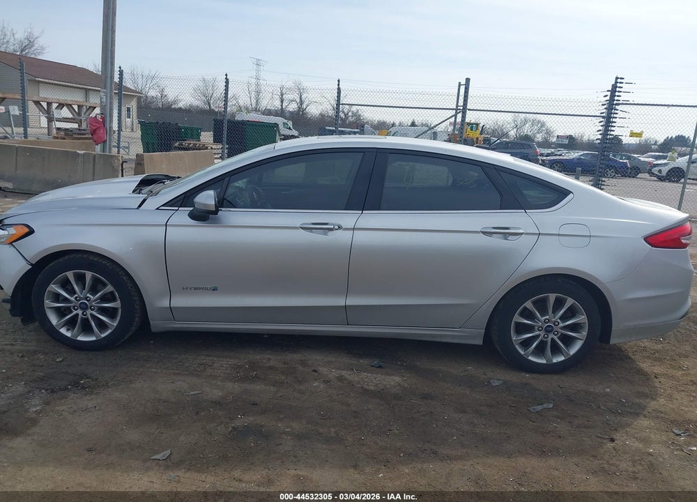 2017 FORD FUSION HYBRID SE VIN: 3FA6P0LU6HR382038