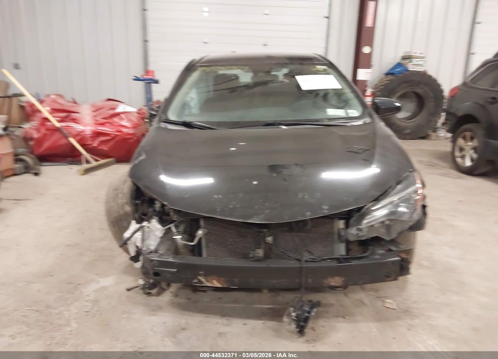 2019 TOYOTA COROLLA LE VIN: 5YFBURHE1KP897405