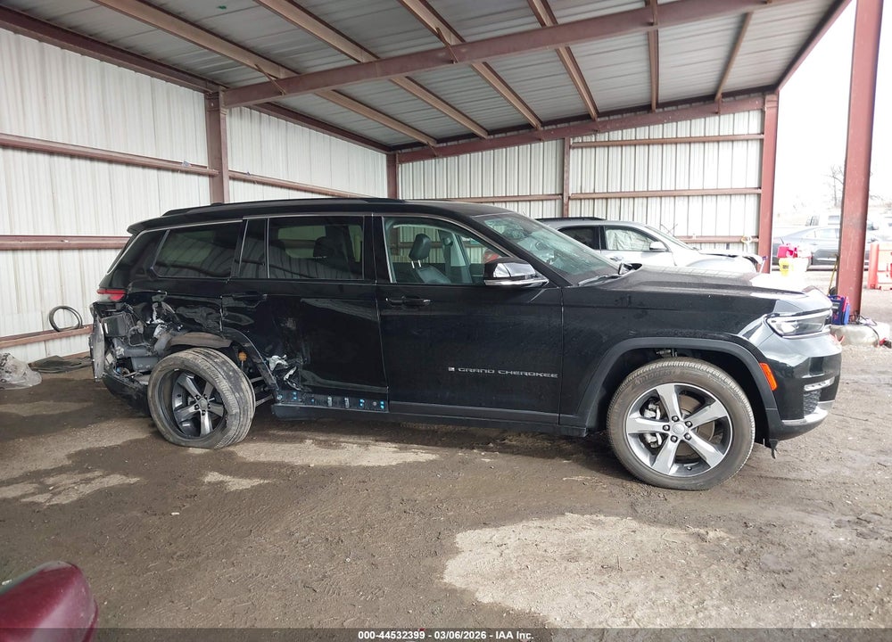 2022 JEEP GRAND CHEROKEE L LIMITED 4X4 VIN: 1C4RJKBG5N8511609