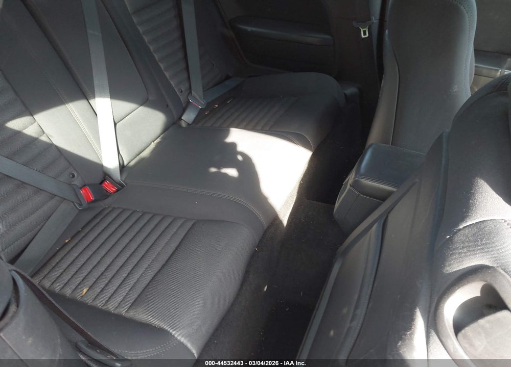 2013 DODGE CHALLENGER SXT VIN: 2C3CDYAG8DH539533