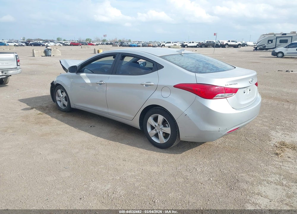 2013 HYUNDAI ELANTRA GLS VIN: 5NPDH4AE3DH385574