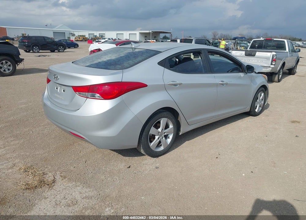 2013 HYUNDAI ELANTRA GLS VIN: 5NPDH4AE3DH385574