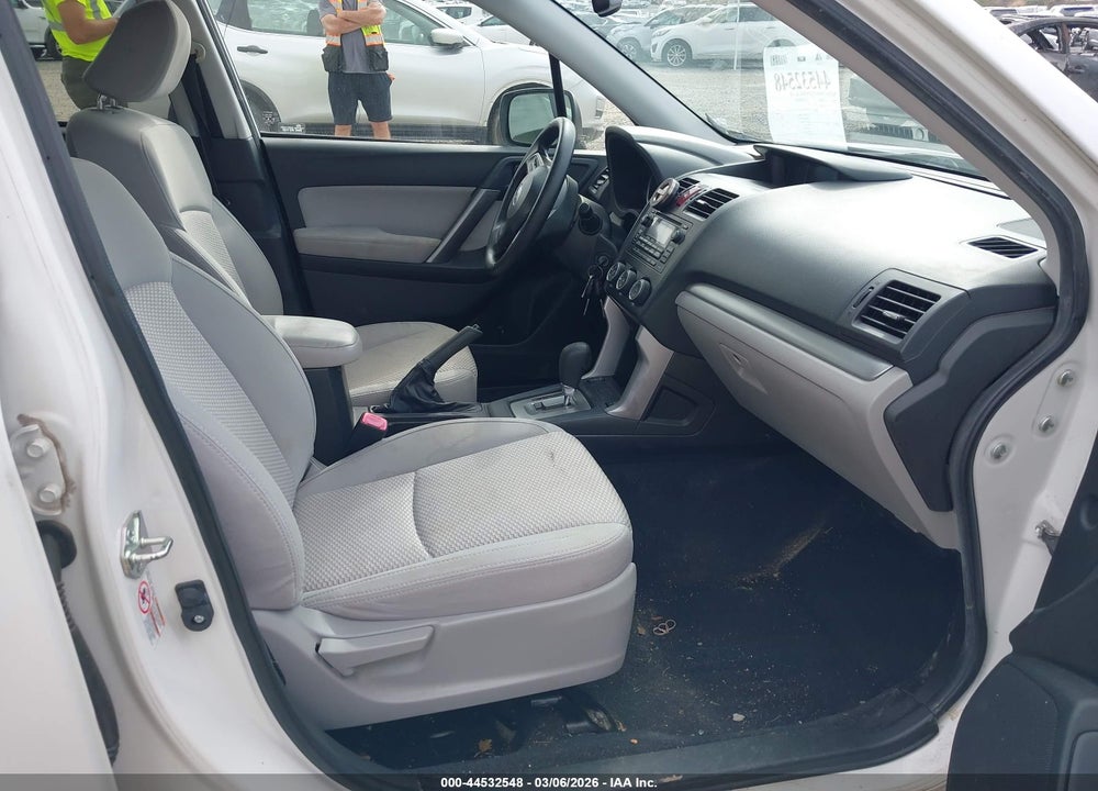 2014 SUBARU FORESTER 2.5I PREMIUM VIN: JF2SJAEC1EH524573