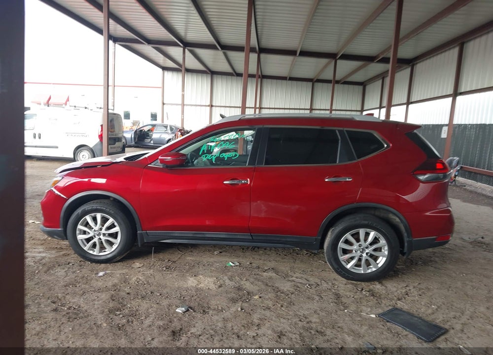 2018 NISSAN ROGUE SV VIN: 5N1AT2MV9JC852534