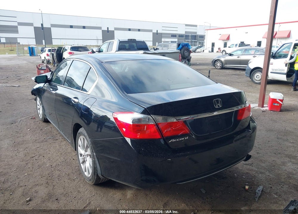 2015 HONDA ACCORD EX VIN: 1HGCR2F76FA070156