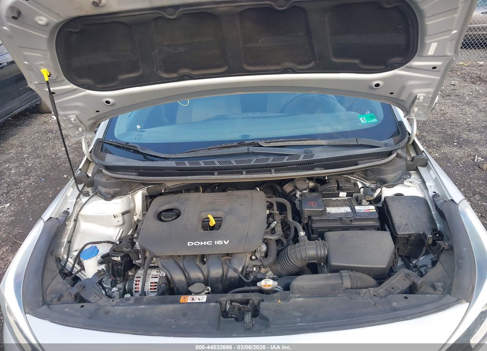 2018 KIA FORTE LX VIN: 3KPFK4A72JE178461