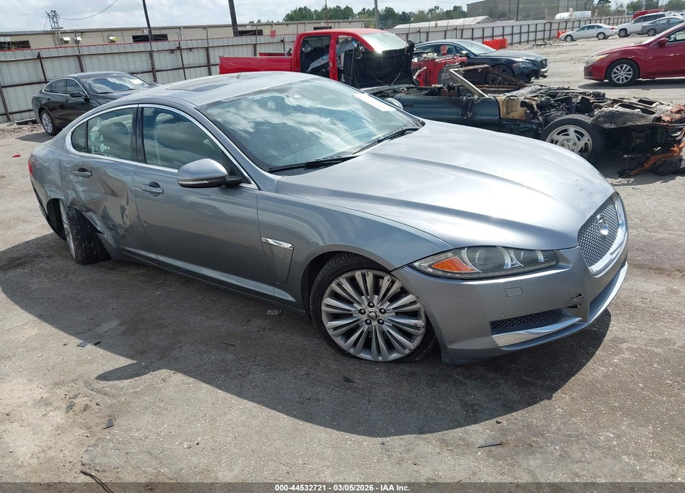 2013 JAGUAR XF VIN: SAJWA0ES6DPS86484