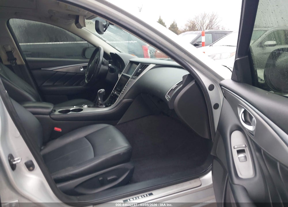 2014 INFINITI Q50 PREMIUM VIN: JN1BV7AR0EM694630