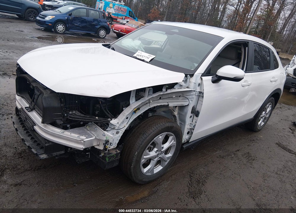 2025 HONDA HR-V AWD LX VIN: 3CZRZ2H34SM758487