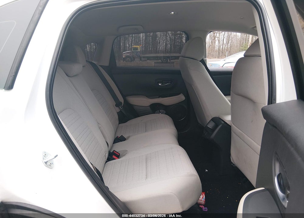 2025 HONDA HR-V AWD LX VIN: 3CZRZ2H34SM758487