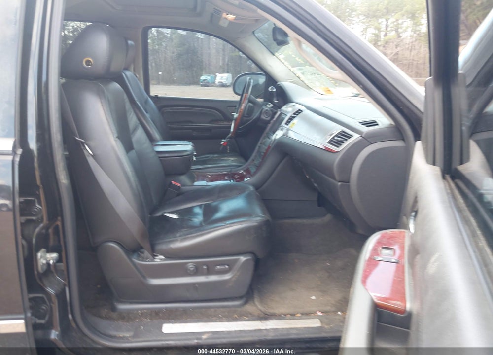 2008 CADILLAC ESCALADE STANDARD VIN: 1GYEC63818R157717