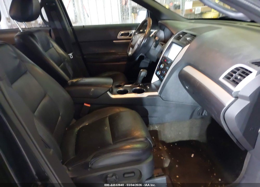 2013 FORD EXPLORER XLT VIN: 1FM5K7D81DGB33867
