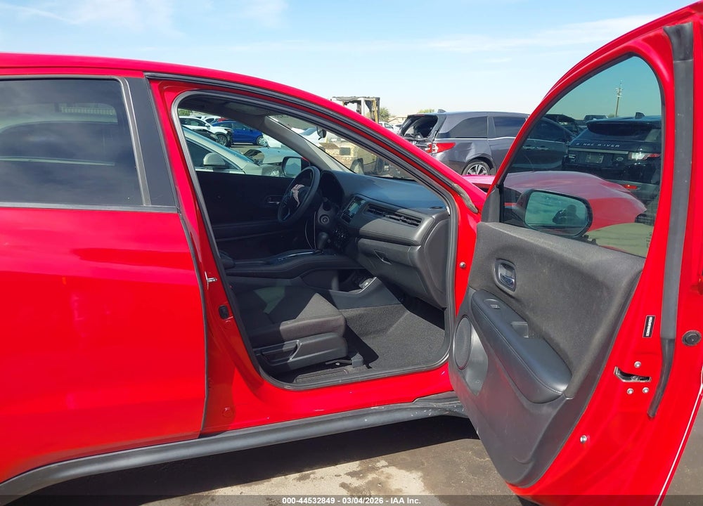 2018 HONDA HR-V LX VIN: 3CZRU5H30JM702500