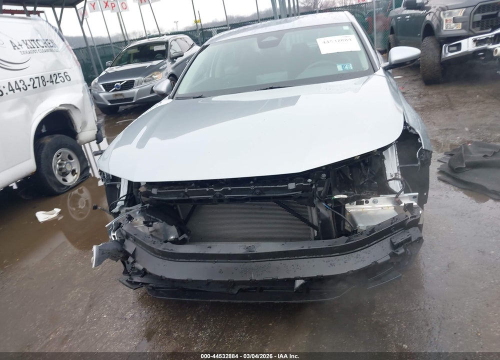 2024 HONDA ACCORD LX VIN: 1HGCY1F23RA021180