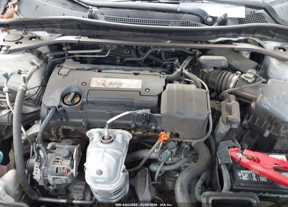 2014 HONDA ACCORD VIN: 1HGCT1B87EA002909