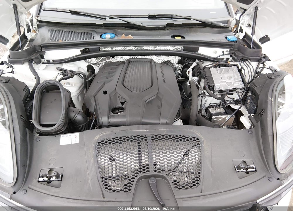 2024 PORSCHE MACAN T VIN: WP1AA2A56RLB06728