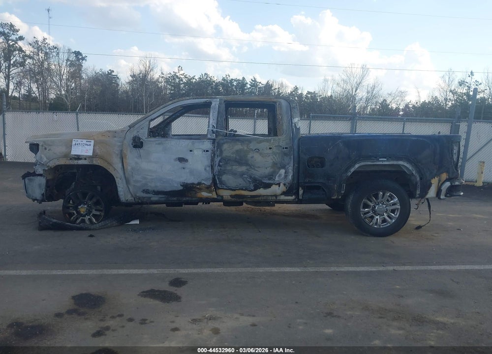 2020 GMC SIERRA 2500HD DENALI VIN: 1GT19REY7LF211551