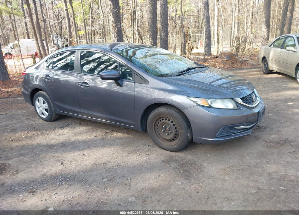 2015 HONDA CIVIC LX VIN: 19XFB2F51FE209220