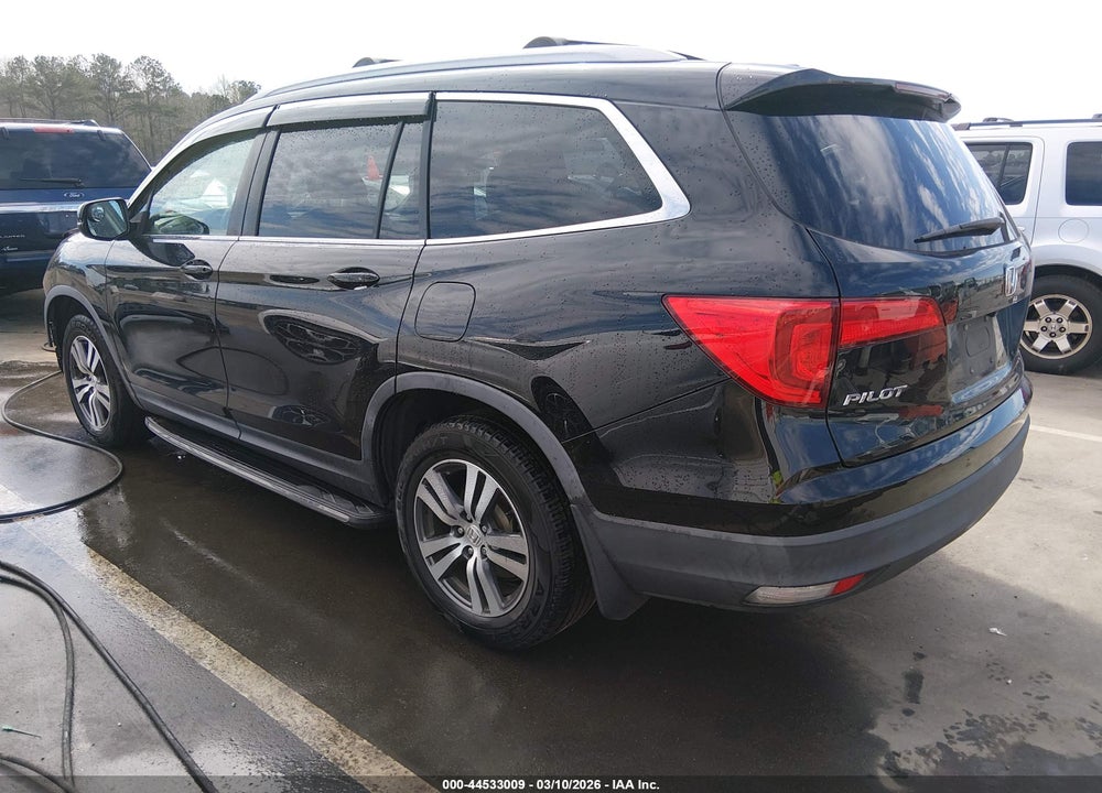 2017 HONDA PILOT EX-L VIN: 5FNYF6H50HB017530