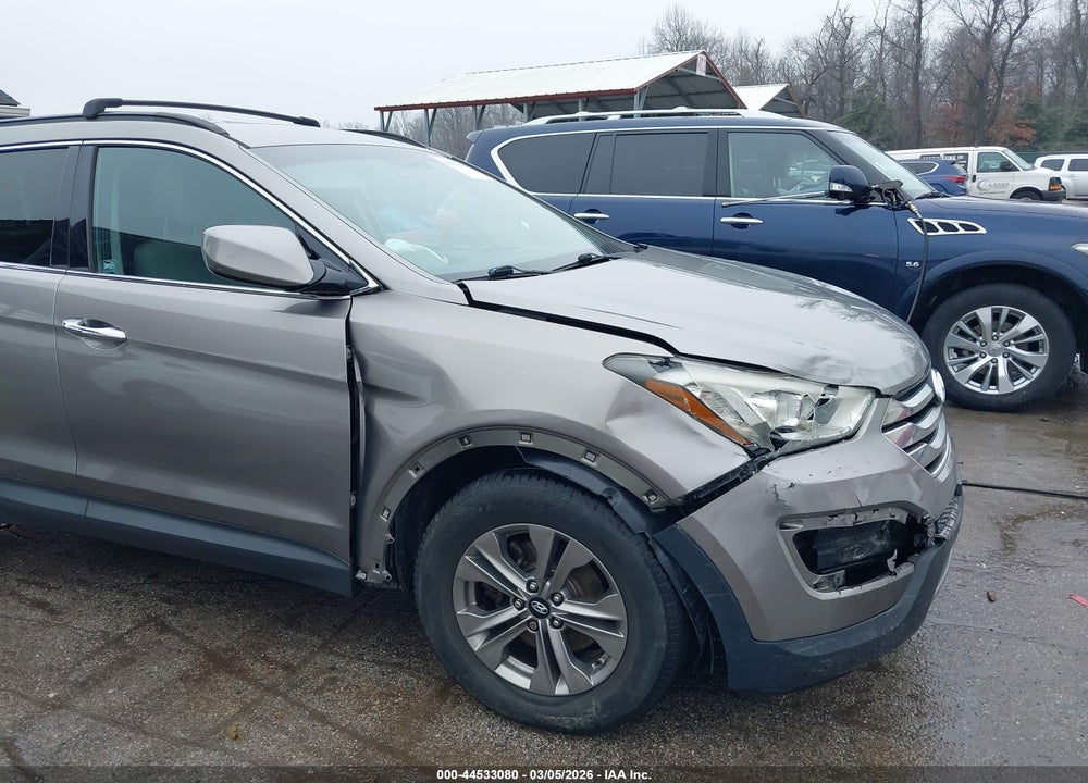 2016 HYUNDAI SANTA FE SPORT 2.4L VIN: 5XYZU3LB0GG319915
