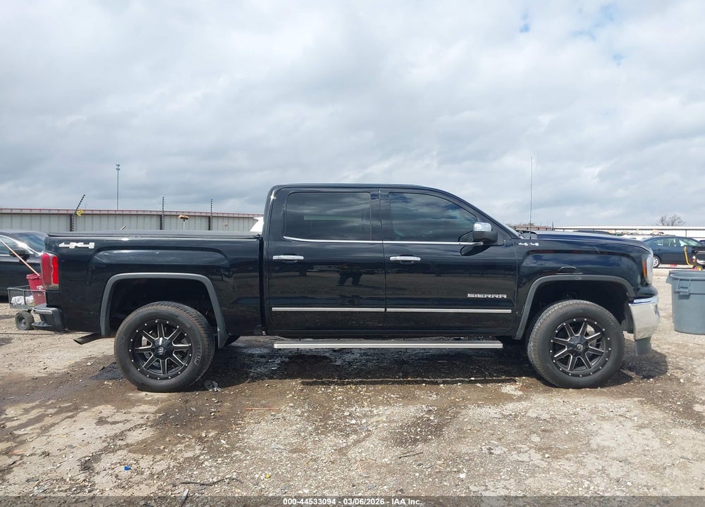 2017 GMC SIERRA 1500 SLT VIN: 3GTU2NEC9HG461555
