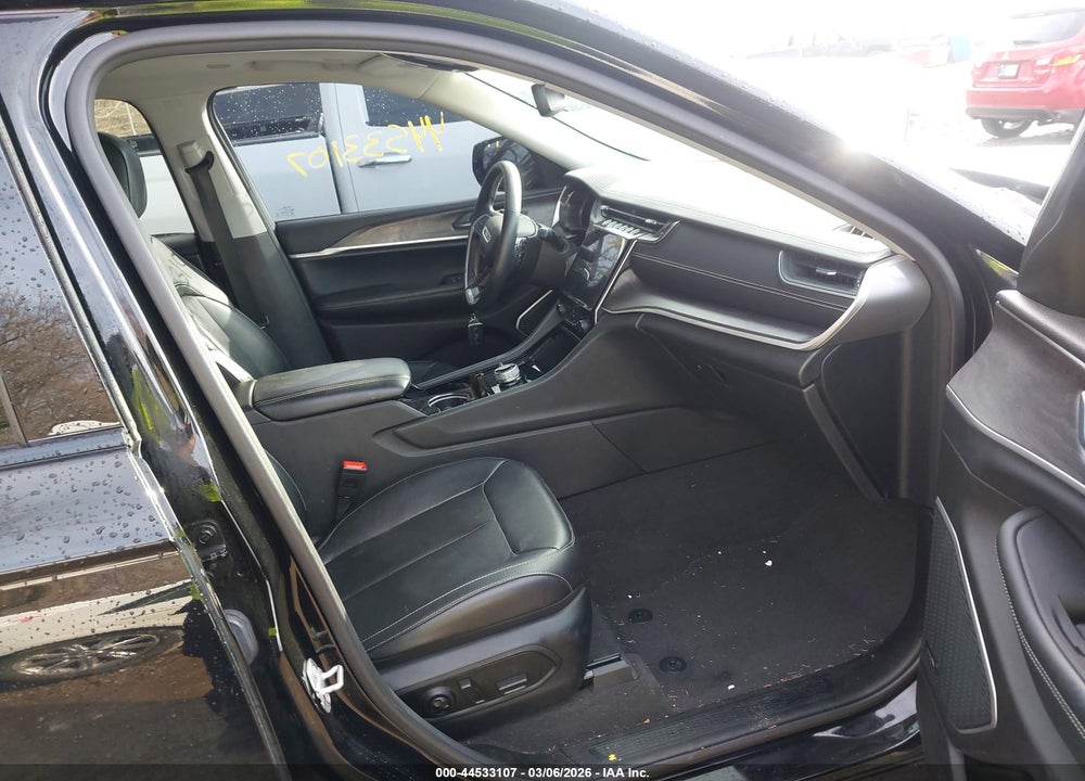 2022 JEEP GRAND CHEROKEE L LIMITED 4X4 VIN: 1C4RJKBG6N8523705